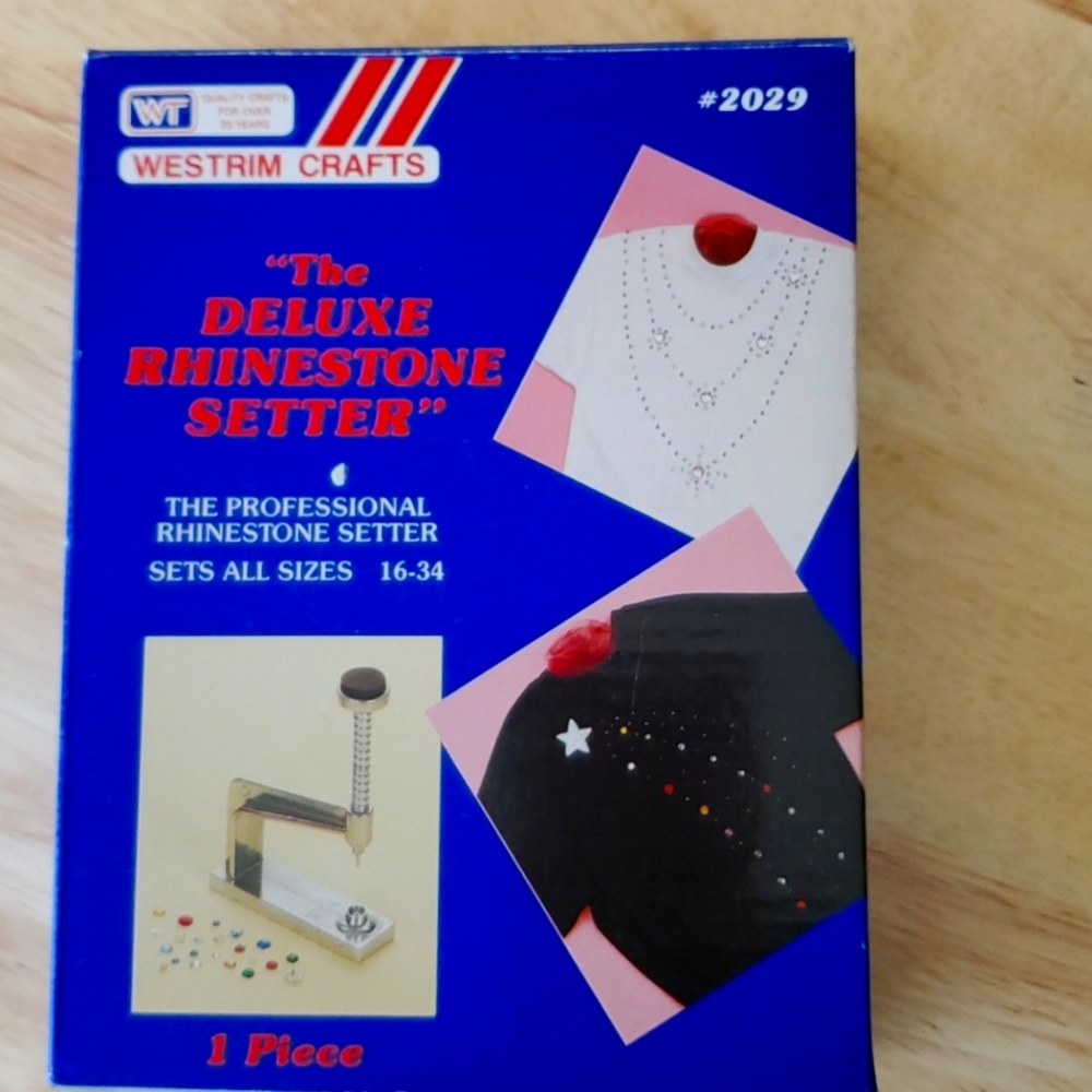 A Rhinestone setter